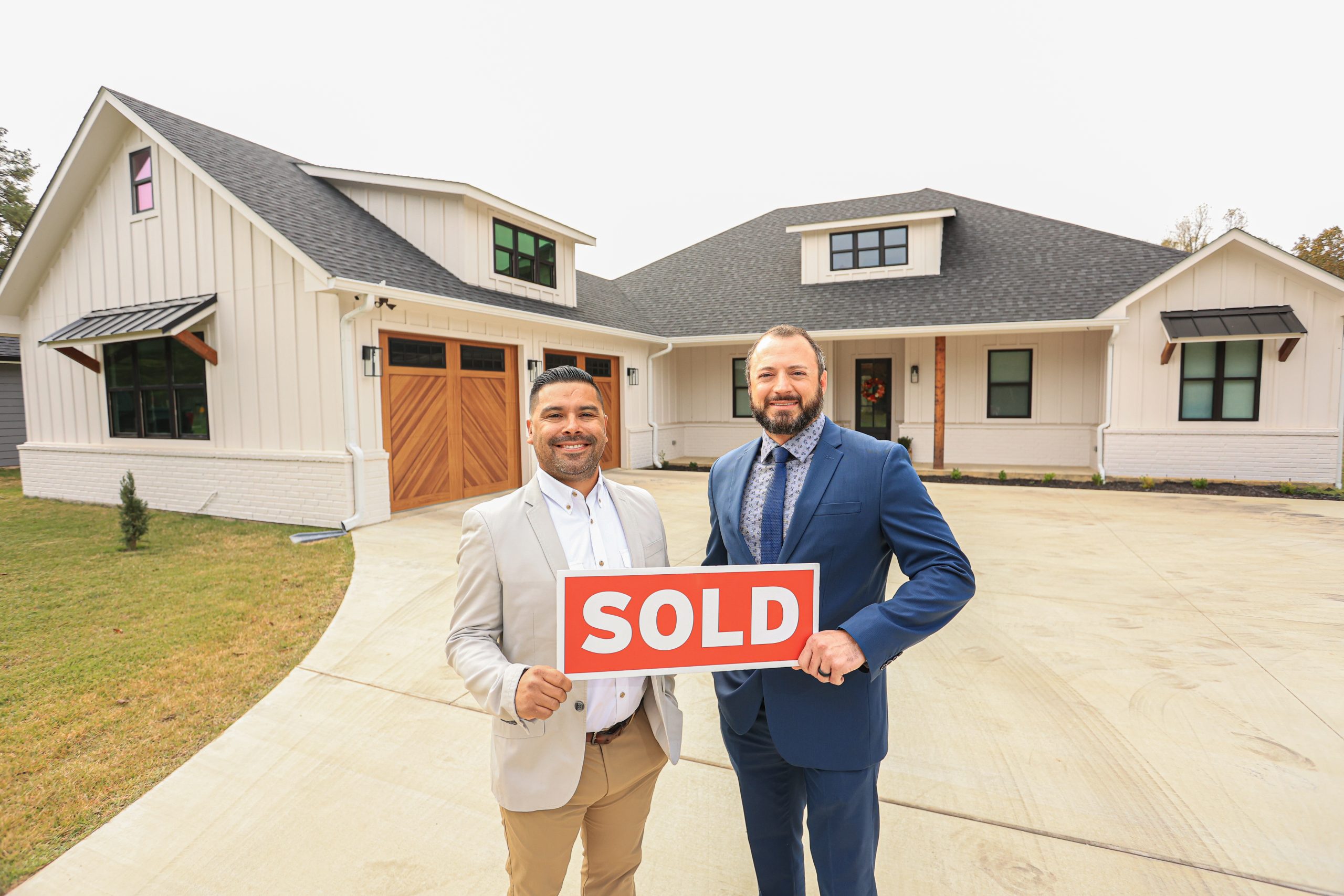 About Us - Commercial Bank Of Texas Na